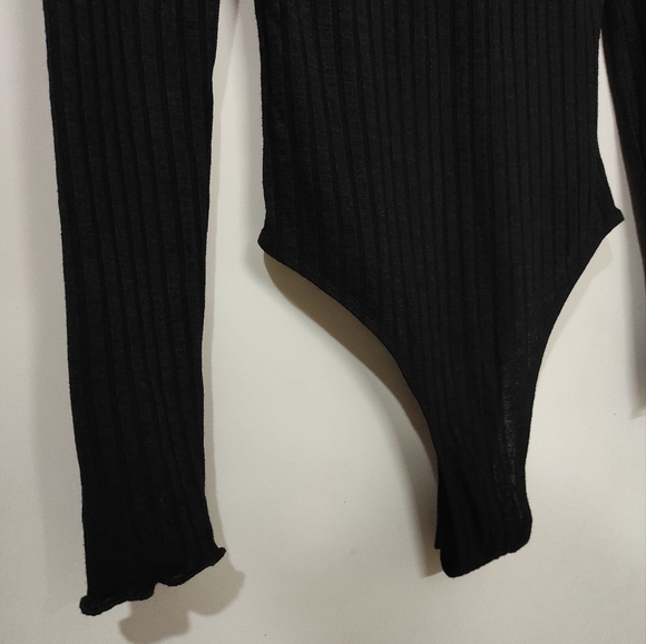 Shein Black Bodysuit 🖤 - Picture 10 of 13